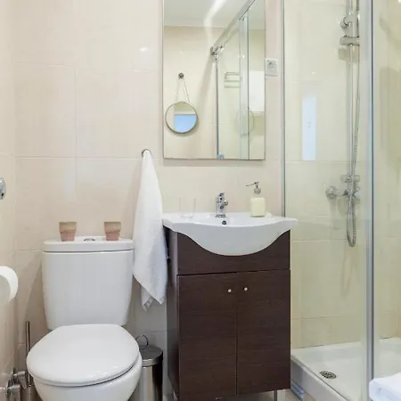 Alfama Amazing Scenic River And View Charming With 2 Bedrooms And Ac 19th Century Building Lissabon