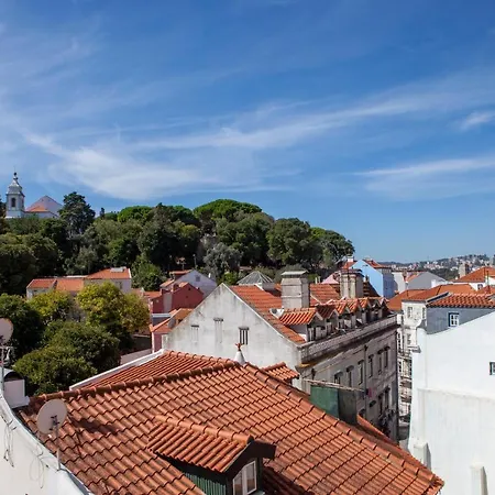 Alfama Amazing Scenic River And View Charming With 2 Bedrooms And Ac 19th Century Building * 리스본