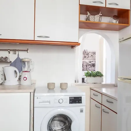 Alfama Amazing Scenic River And View Charming With 2 Bedrooms And Ac 19th Century Building 아파트 리스본