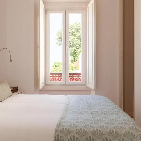 Alfama Amazing Scenic River And View Charming With 2 Bedrooms And Ac 19th Century Building ליסבון