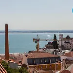 Alfama Amazing Scenic River And View Charming With 2 Bedrooms And Ac 19th Century Building Διαμέρισμα Lisboa