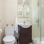Alfama Amazing Scenic River And View Charming With 2 Bedrooms And Ac 19th Century Building Lisboa